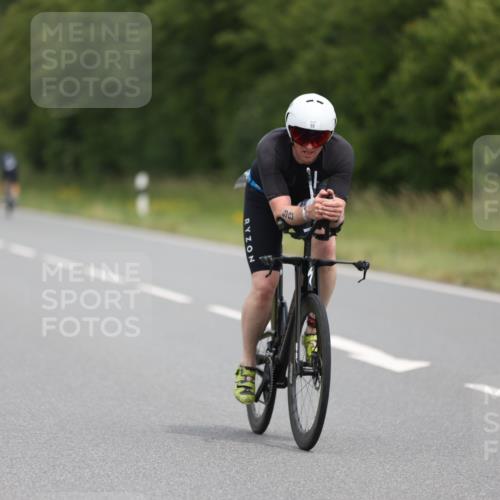 22.06.2025 - Viking Triathlon Yannick Fuchs http://msf.ph/oto/8086663 22.06.2025 12:45:56 Radfahren 98, 190, 350, 644 meine-sportfotos.de