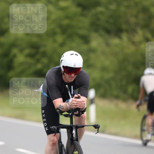 22.06.2025 - Viking Triathlon Yannick Fuchs http://msf.ph/oto/8086667 22.06.2025 12:45:56 Radfahren 98, 190, 350, 644 meine-sportfotos.de