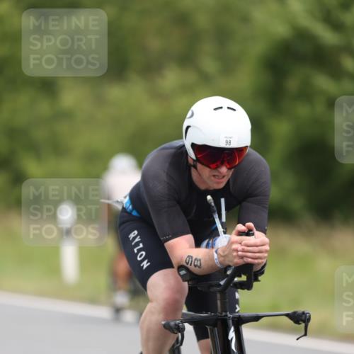 22.06.2025 - Viking Triathlon Yannick Fuchs http://msf.ph/oto/8086670 22.06.2025 12:45:57 Radfahren 98, 261, 350, 644 meine-sportfotos.de