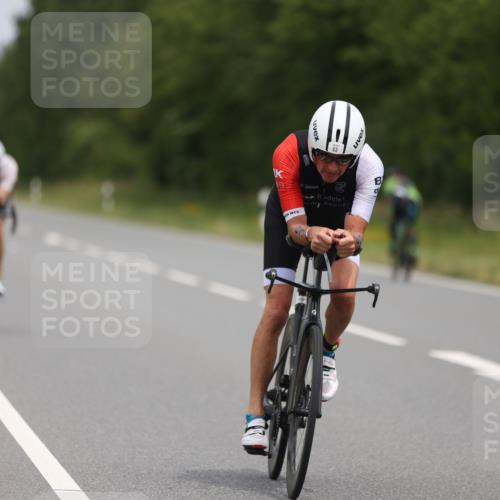 22.06.2025 - Viking Triathlon Yannick Fuchs http://msf.ph/oto/8086683 22.06.2025 12:46:13 Radfahren 63, 236, 459 meine-sportfotos.de