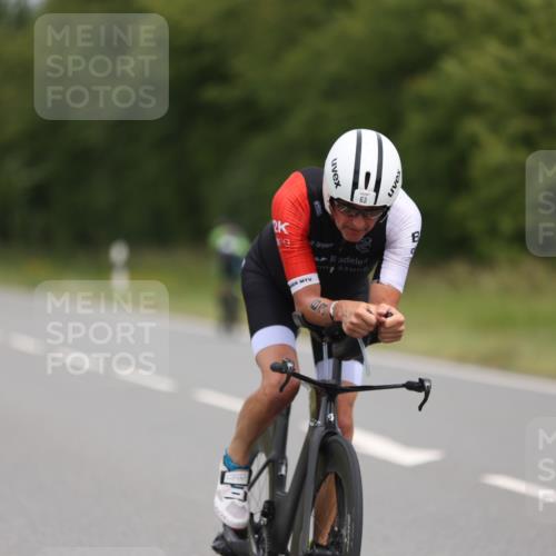22.06.2025 - Viking Triathlon Yannick Fuchs http://msf.ph/oto/8086686 22.06.2025 12:46:13 Radfahren 63, 236, 459 meine-sportfotos.de