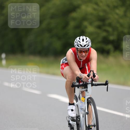 22.06.2025 - Viking Triathlon Yannick Fuchs http://msf.ph/oto/8086729 22.06.2025 12:46:25 Radfahren 230, 236, 326, 353, 465, 607 meine-sportfotos.de