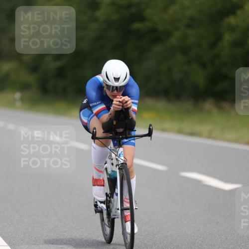 22.06.2025 - Viking Triathlon Yannick Fuchs http://msf.ph/oto/8086736 22.06.2025 12:46:27 Radfahren 230, 236, 326, 353, 465, 607 meine-sportfotos.de