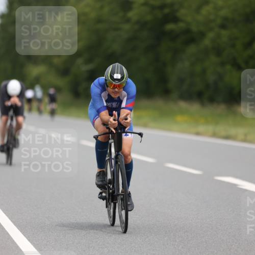 22.06.2025 - Viking Triathlon Yannick Fuchs http://msf.ph/oto/8086779 22.06.2025 12:46:39 Radfahren 135, 219, 351, 431, 465, 474, 532 meine-sportfotos.de