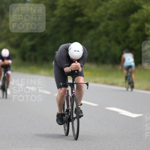 22.06.2025 - Viking Triathlon Yannick Fuchs http://msf.ph/oto/8086791 22.06.2025 12:46:41 Radfahren 127, 135, 219, 351, 431, 474, 532 meine-sportfotos.de