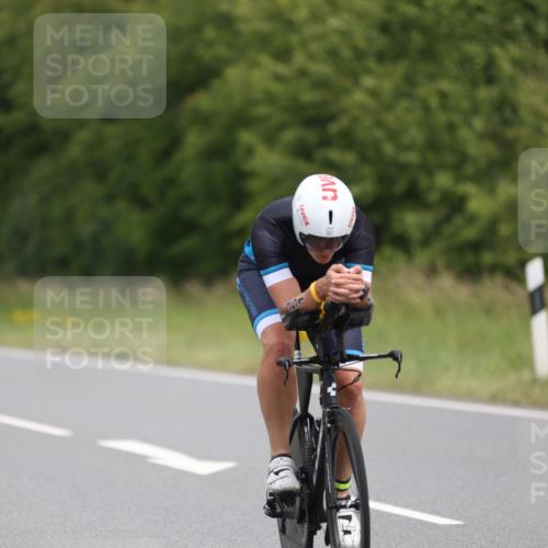 22.06.2025 - Viking Triathlon Yannick Fuchs http://msf.ph/oto/8086807 22.06.2025 12:46:44 Radfahren 127, 135, 219, 351, 431, 439, 532 meine-sportfotos.de