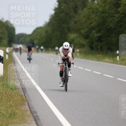 22.06.2025 - Viking Triathlon Yannick Fuchs http://msf.ph/oto/8086827 22.06.2025 12:46:54 Radfahren 19, 127, 191, 377, 439, 480 meine-sportfotos.de