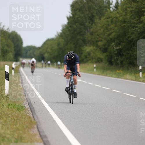 22.06.2025 - Viking Triathlon Yannick Fuchs http://msf.ph/oto/8086847 22.06.2025 12:46:59 Radfahren 19, 101, 191, 263, 377, 480 meine-sportfotos.de