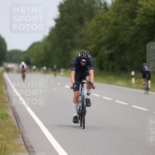 22.06.2025 - Viking Triathlon Yannick Fuchs http://msf.ph/oto/8086855 22.06.2025 12:47:00 Radfahren 19, 101, 191, 263, 377, 480 meine-sportfotos.de
