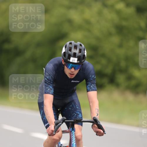 22.06.2025 - Viking Triathlon Yannick Fuchs http://msf.ph/oto/8086872 22.06.2025 12:47:01 Radfahren 101, 191, 263, 377, 480 meine-sportfotos.de