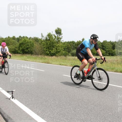 22.06.2025 - Viking Triathlon Yannick Fuchs http://msf.ph/oto/8086875 22.06.2025 13:17:57 Radfahren 55, 236, 467 meine-sportfotos.de