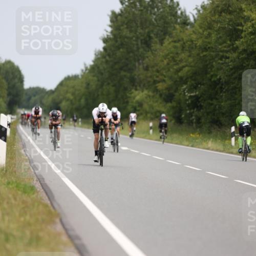 22.06.2025 - Viking Triathlon Yannick Fuchs http://msf.ph/oto/8086886 22.06.2025 12:47:16 Radfahren 42, 64, 224, 233, 517 meine-sportfotos.de