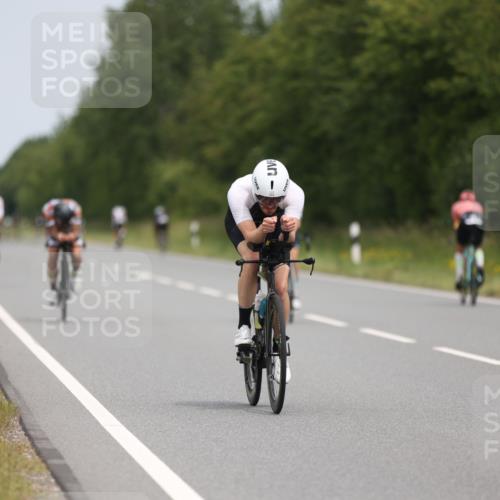 22.06.2025 - Viking Triathlon Yannick Fuchs http://msf.ph/oto/8086891 22.06.2025 12:47:19 Radfahren 42, 137, 224, 233, 343, 517 meine-sportfotos.de