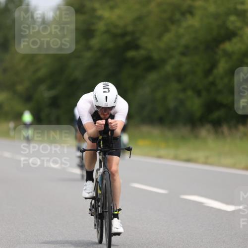22.06.2025 - Viking Triathlon Yannick Fuchs http://msf.ph/oto/8086897 22.06.2025 12:47:20 Radfahren 42, 137, 224, 233, 343, 517 meine-sportfotos.de