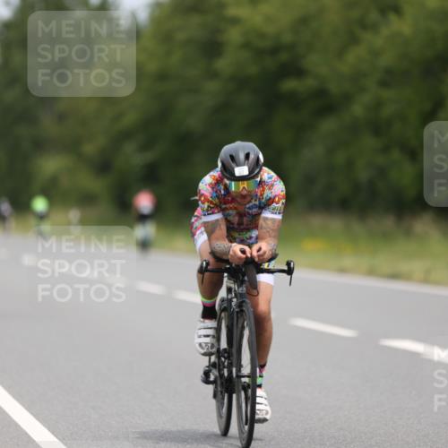 22.06.2025 - Viking Triathlon Yannick Fuchs http://msf.ph/oto/8086910 22.06.2025 12:47:22 Radfahren 42, 137, 224, 233, 343, 410, 517 meine-sportfotos.de