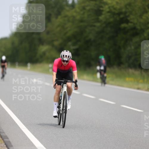 22.06.2025 - Viking Triathlon Yannick Fuchs http://msf.ph/oto/8086950 22.06.2025 12:47:39 Radfahren 103, 113, 149, 282, 461, 472 meine-sportfotos.de