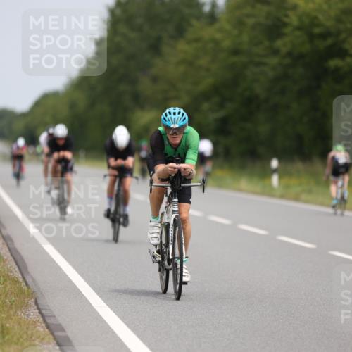 22.06.2025 - Viking Triathlon Yannick Fuchs http://msf.ph/oto/8086972 22.06.2025 12:47:43 Radfahren 103, 113, 149, 215, 390, 461, 472 meine-sportfotos.de