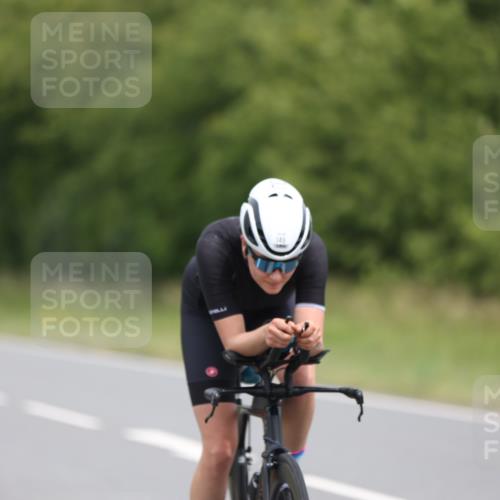 22.06.2025 - Viking Triathlon Yannick Fuchs http://msf.ph/oto/8086990 22.06.2025 12:47:47 Radfahren 103, 113, 149, 215, 390, 461 meine-sportfotos.de