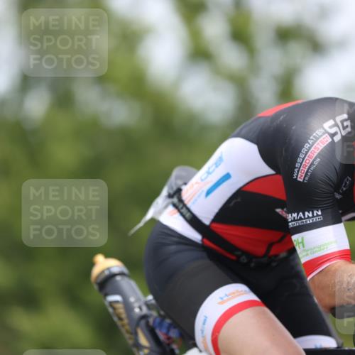 22.06.2025 - Viking Triathlon Yannick Fuchs http://msf.ph/oto/8087049 22.06.2025 12:48:26 Radfahren 226, 524, 551 meine-sportfotos.de