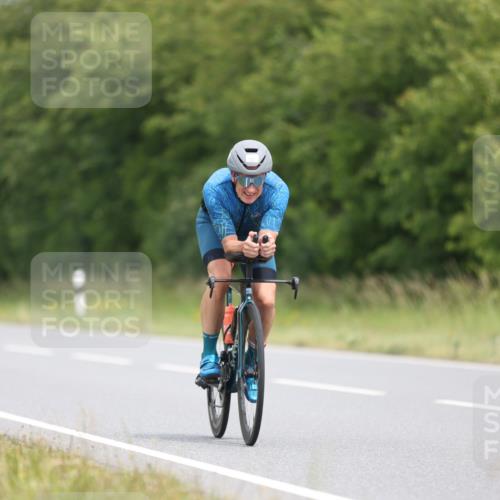 22.06.2025 - Viking Triathlon Yannick Fuchs http://msf.ph/oto/8087050 22.06.2025 12:48:32 Radfahren 226, 385, 551 meine-sportfotos.de