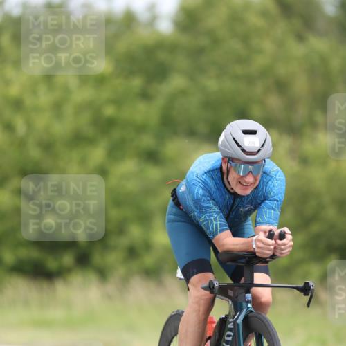 22.06.2025 - Viking Triathlon Yannick Fuchs http://msf.ph/oto/8087053 22.06.2025 12:48:33 Radfahren 226, 385, 551 meine-sportfotos.de