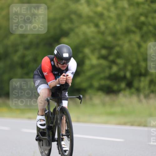 22.06.2025 - Viking Triathlon Yannick Fuchs http://msf.ph/oto/8087060 22.06.2025 12:48:36 Radfahren 226, 385, 551 meine-sportfotos.de