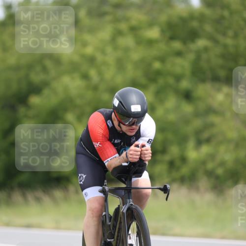 22.06.2025 - Viking Triathlon Yannick Fuchs http://msf.ph/oto/8087061 22.06.2025 12:48:36 Radfahren 226, 385, 551 meine-sportfotos.de