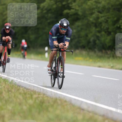 22.06.2025 - Viking Triathlon Yannick Fuchs http://msf.ph/oto/8087080 22.06.2025 12:49:13 Radfahren 38, 177, 323, 430, 501 meine-sportfotos.de