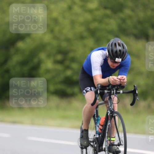 22.06.2025 - Viking Triathlon Yannick Fuchs http://msf.ph/oto/8087091 22.06.2025 12:49:28 Radfahren 36, 55, 608 meine-sportfotos.de