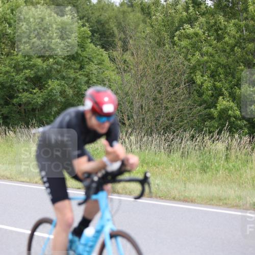 22.06.2025 - Viking Triathlon Yannick Fuchs http://msf.ph/oto/8087096 22.06.2025 12:50:51 Radfahren 75, 264, 304, 317, 436, 507, 630 meine-sportfotos.de