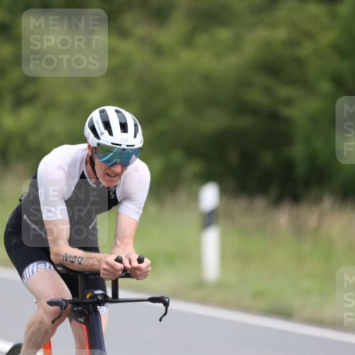 22.06.2025 - Viking Triathlon Yannick Fuchs http://msf.ph/oto/8087098 22.06.2025 12:50:53 Radfahren 75, 264, 304, 317, 436, 507, 630 meine-sportfotos.de