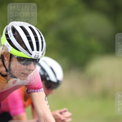 22.06.2025 - Viking Triathlon Yannick Fuchs http://msf.ph/oto/8087107 22.06.2025 12:50:58 Radfahren 75, 264, 317, 436, 507, 630 meine-sportfotos.de