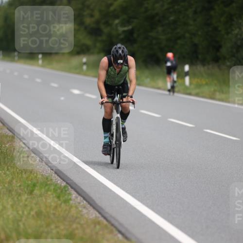 22.06.2025 - Viking Triathlon Yannick Fuchs http://msf.ph/oto/8087126 22.06.2025 12:51:23 Radfahren 158, 265, 273, 296, 554 meine-sportfotos.de