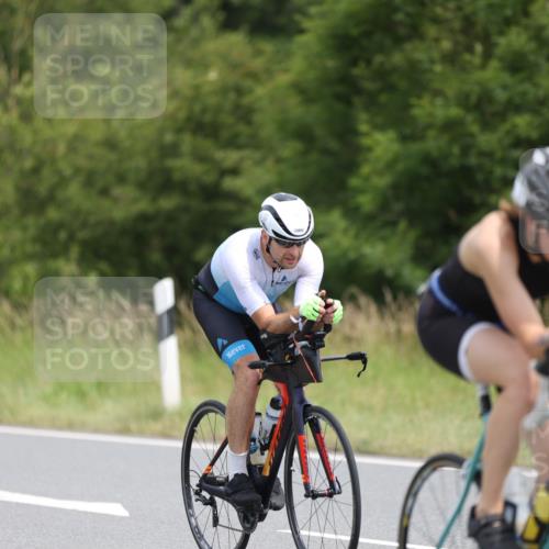 22.06.2025 - Viking Triathlon Yannick Fuchs http://msf.ph/oto/8087172 22.06.2025 12:57:03 Radfahren 162, 200, 314, 496, 500, 540 meine-sportfotos.de