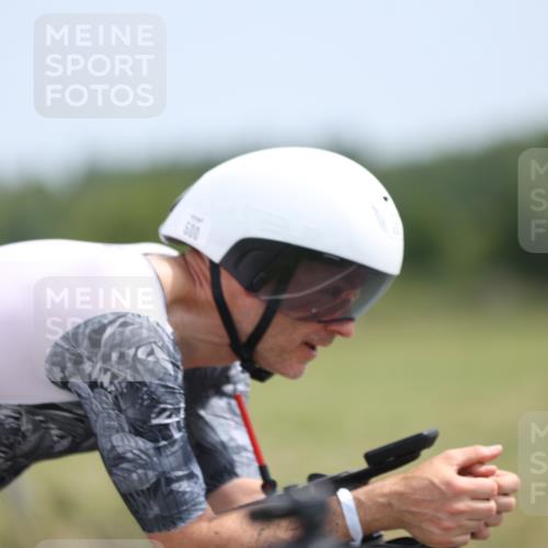 22.06.2025 - Viking Triathlon Yannick Fuchs http://msf.ph/oto/8087188 22.06.2025 12:57:11 Radfahren 24, 162, 183, 332, 500 meine-sportfotos.de