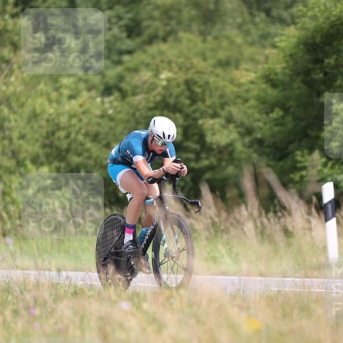 22.06.2025 - Viking Triathlon Yannick Fuchs http://msf.ph/oto/8087196 22.06.2025 12:57:34 Radfahren 17, 315, 471, 548 meine-sportfotos.de