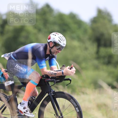 22.06.2025 - Viking Triathlon Yannick Fuchs http://msf.ph/oto/8087224 22.06.2025 12:58:09 Radfahren 337, 394 meine-sportfotos.de