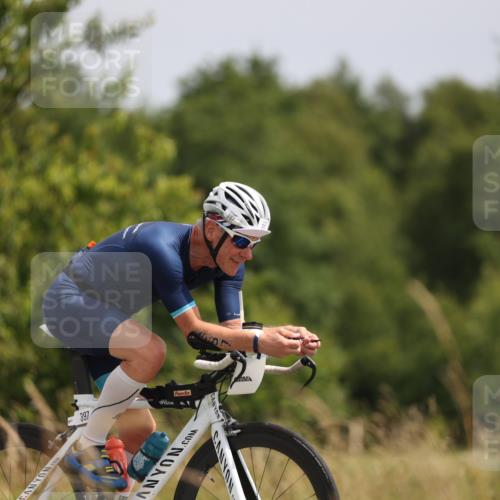 22.06.2025 - Viking Triathlon Yannick Fuchs http://msf.ph/oto/8087231 22.06.2025 12:58:23 Radfahren 107, 363, 372, 397, 495 meine-sportfotos.de