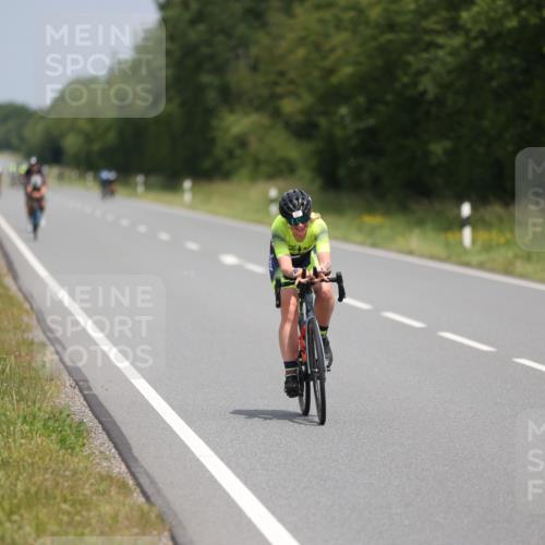 22.06.2025 - Viking Triathlon Yannick Fuchs http://msf.ph/oto/8087266 22.06.2025 12:58:46 Radfahren 26, 78, 253, 422, 425, 659 meine-sportfotos.de