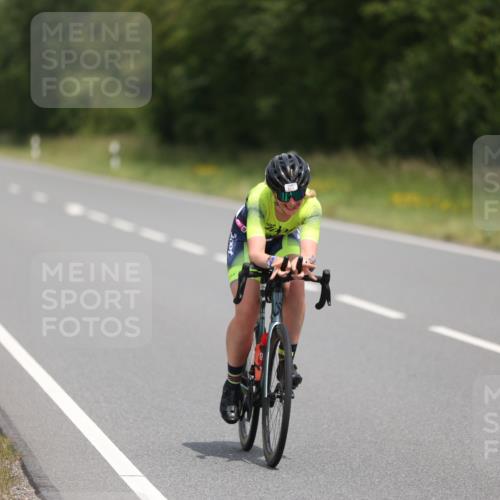 22.06.2025 - Viking Triathlon Yannick Fuchs http://msf.ph/oto/8087271 22.06.2025 12:58:47 Radfahren 26, 78, 253, 422, 425, 659 meine-sportfotos.de