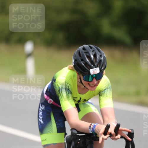 22.06.2025 - Viking Triathlon Yannick Fuchs http://msf.ph/oto/8087277 22.06.2025 12:58:49 Radfahren 26, 61, 375, 659 meine-sportfotos.de
