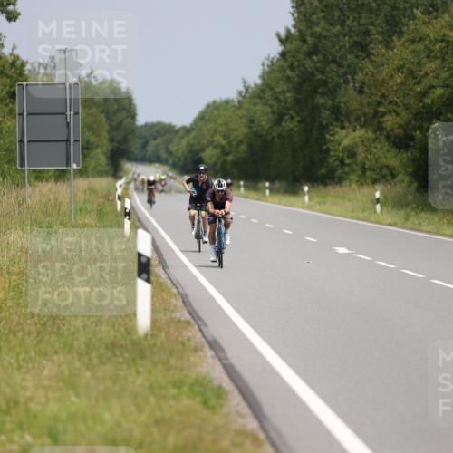 22.06.2025 - Viking Triathlon Yannick Fuchs http://msf.ph/oto/8087279 22.06.2025 12:58:50 Radfahren 26, 61, 375, 659 meine-sportfotos.de