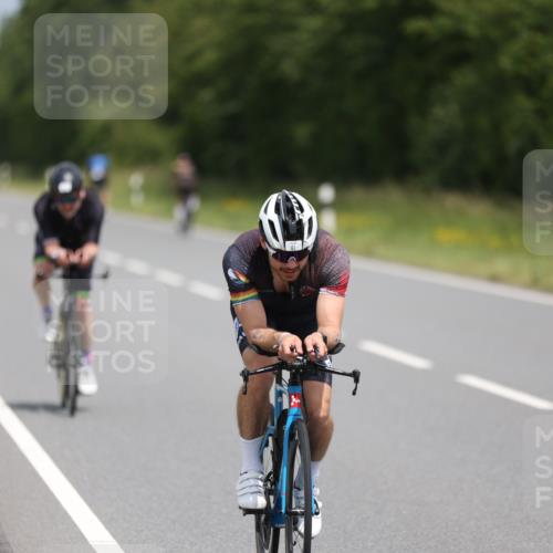 22.06.2025 - Viking Triathlon Yannick Fuchs http://msf.ph/oto/8087290 22.06.2025 12:58:56 Radfahren 26, 61, 234, 375 meine-sportfotos.de