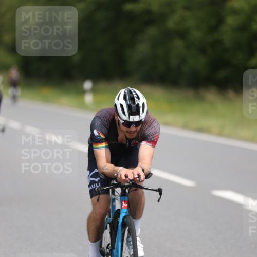 22.06.2025 - Viking Triathlon Yannick Fuchs http://msf.ph/oto/8087292 22.06.2025 12:58:56 Radfahren 26, 61, 234, 375 meine-sportfotos.de