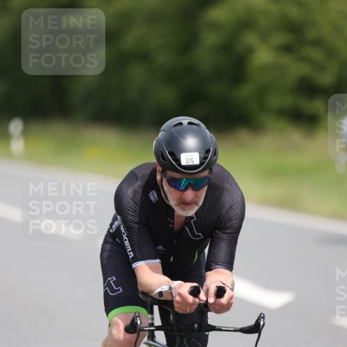 22.06.2025 - Viking Triathlon Yannick Fuchs http://msf.ph/oto/8087300 22.06.2025 12:58:58 Radfahren 26, 61, 234, 375 meine-sportfotos.de