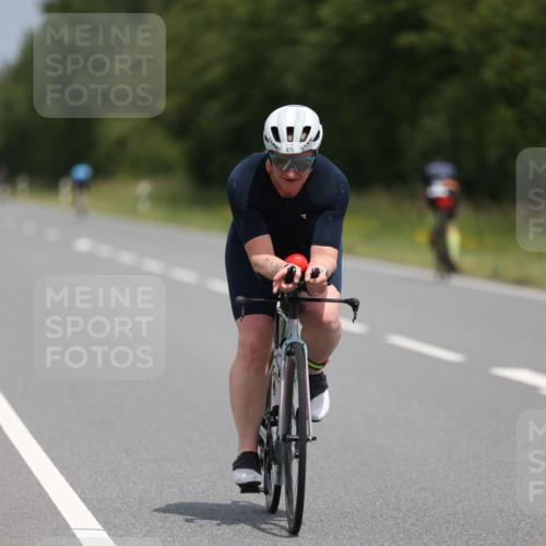 22.06.2025 - Viking Triathlon Yannick Fuchs http://msf.ph/oto/8087312 22.06.2025 12:59:09 Radfahren 93, 321, 453, 475 meine-sportfotos.de