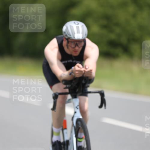 22.06.2025 - Viking Triathlon Yannick Fuchs http://msf.ph/oto/8087334 22.06.2025 13:01:21 Radfahren 116, 153, 513, 553, 605, 619 meine-sportfotos.de