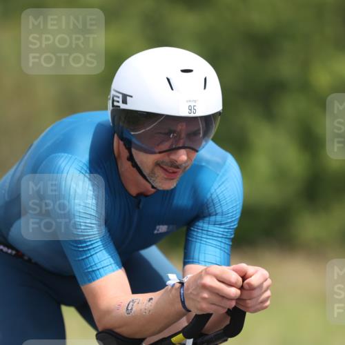 22.06.2025 - Viking Triathlon Yannick Fuchs http://msf.ph/oto/8087365 22.06.2025 13:01:37 Radfahren 95, 182, 419, 463 meine-sportfotos.de