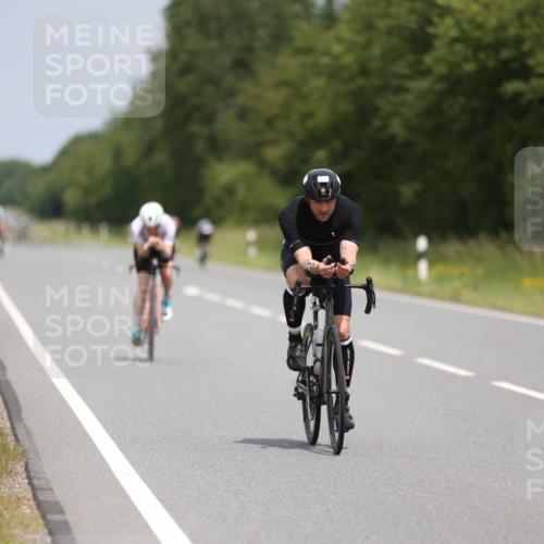 22.06.2025 - Viking Triathlon Yannick Fuchs http://msf.ph/oto/8087367 22.06.2025 13:01:38 Radfahren 95, 182, 419 meine-sportfotos.de