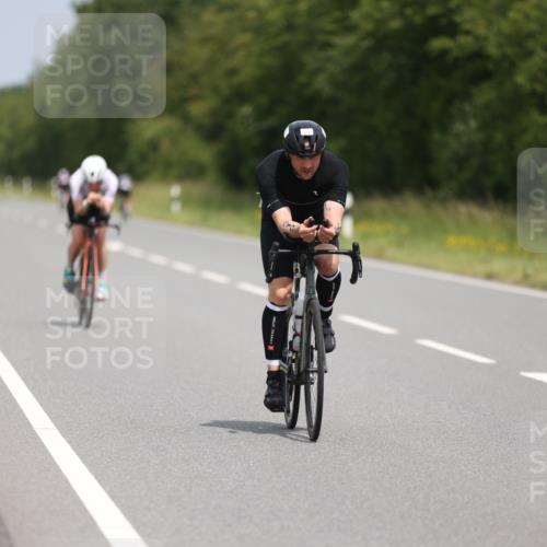 22.06.2025 - Viking Triathlon Yannick Fuchs http://msf.ph/oto/8087369 22.06.2025 13:01:38 Radfahren 95, 182, 419 meine-sportfotos.de